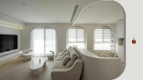 2024TITAN創新設計獎金獎作品! PIIN品系統設計整合 純白明亮的圓弧空間 宛如悠悠白雲飄然來去 輕盈透明 雲卷雲舒