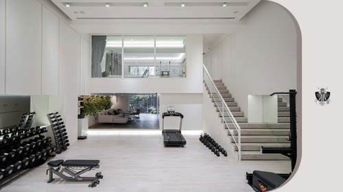 2024 FRENCH銀獎作品 ! 雲嚮設計 在汗水與鏡面之間 鍛鍊不僅是身體的藝術 也是心靈的對話